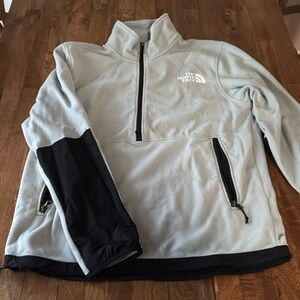 The North Face 1/4 Zip Fleece Jacket